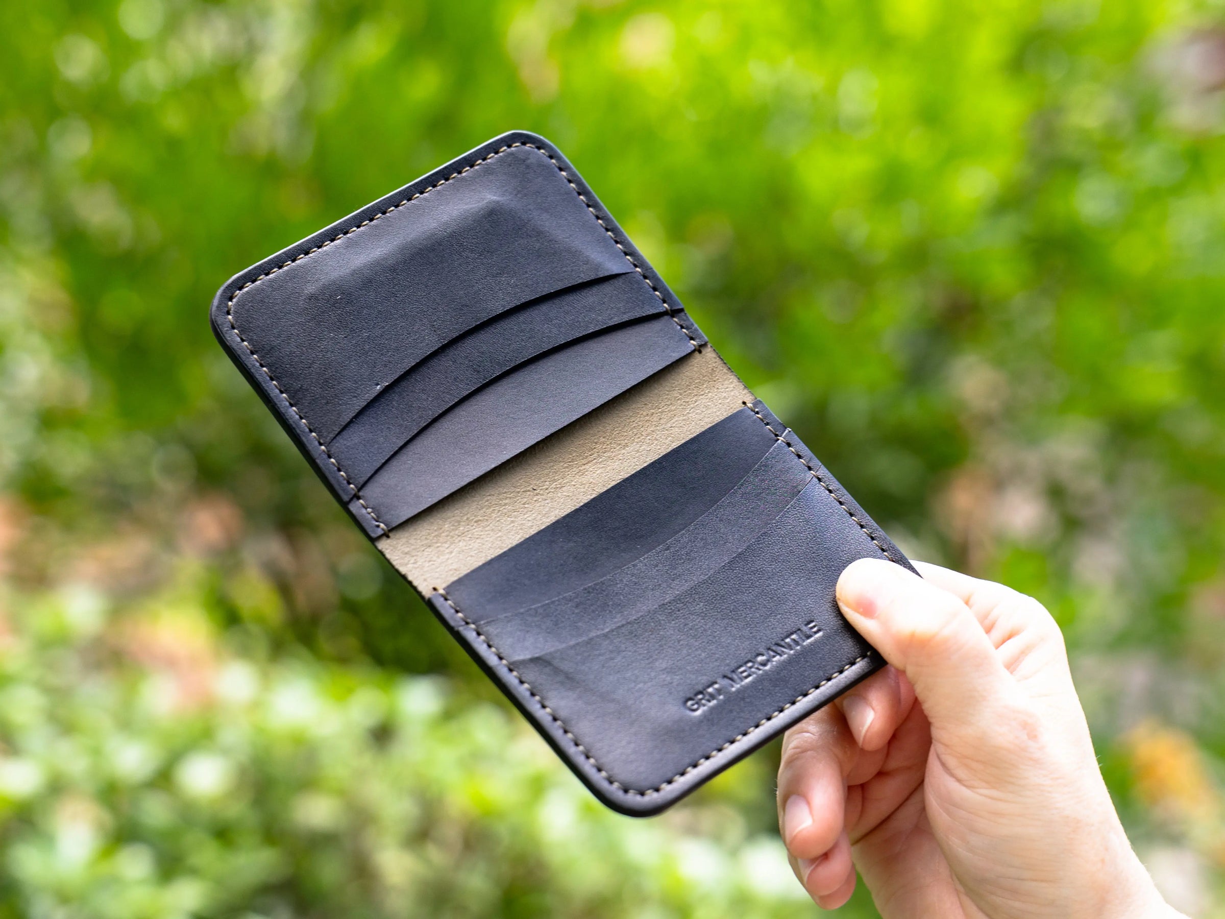 Alexander Bifold Wallet Grit Mercantile