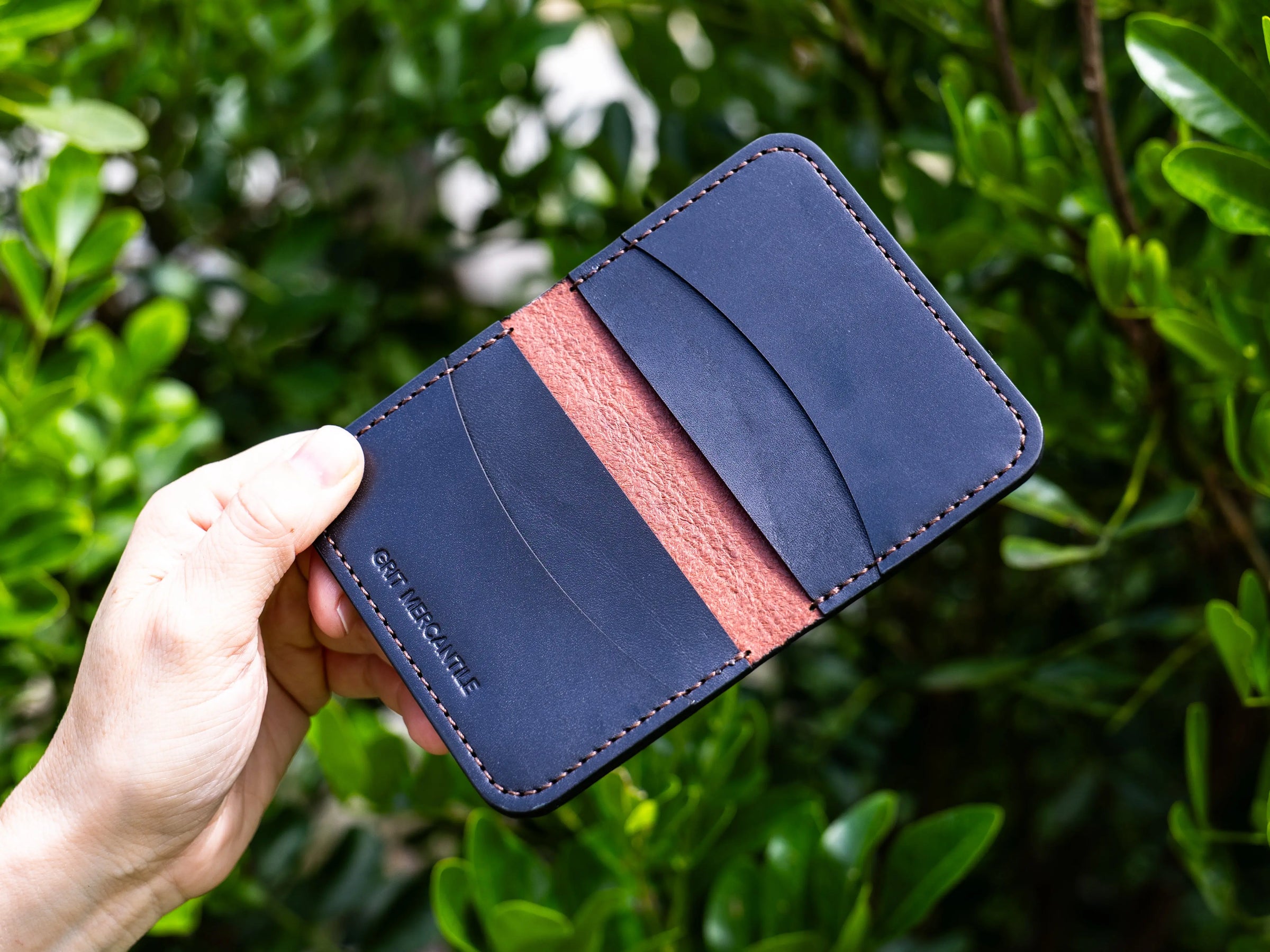 Taft Bifold Wallet Grit Mercantile