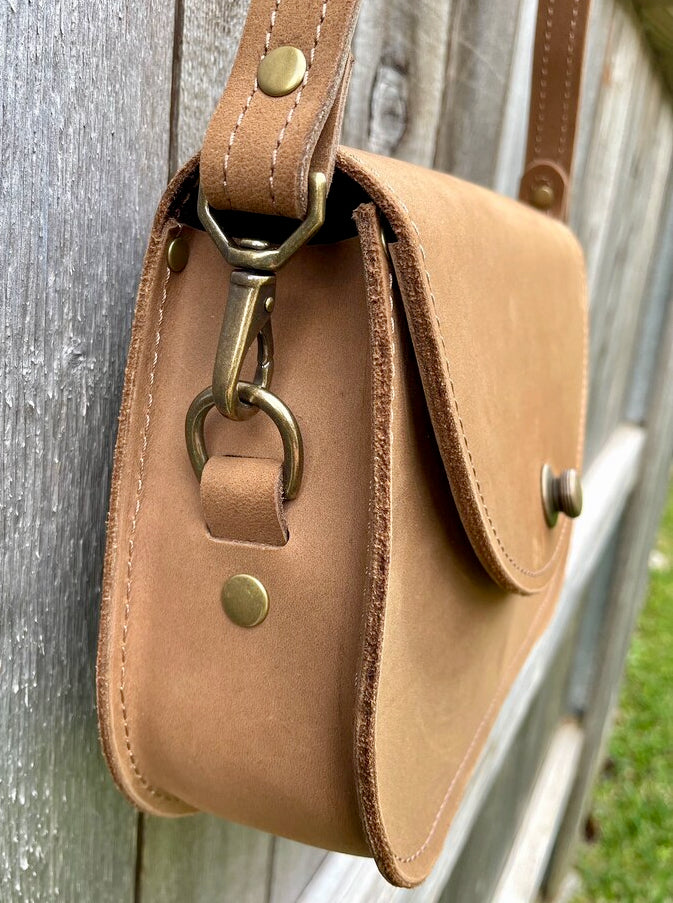 Handmade Leather Saddle Bag | Ashley