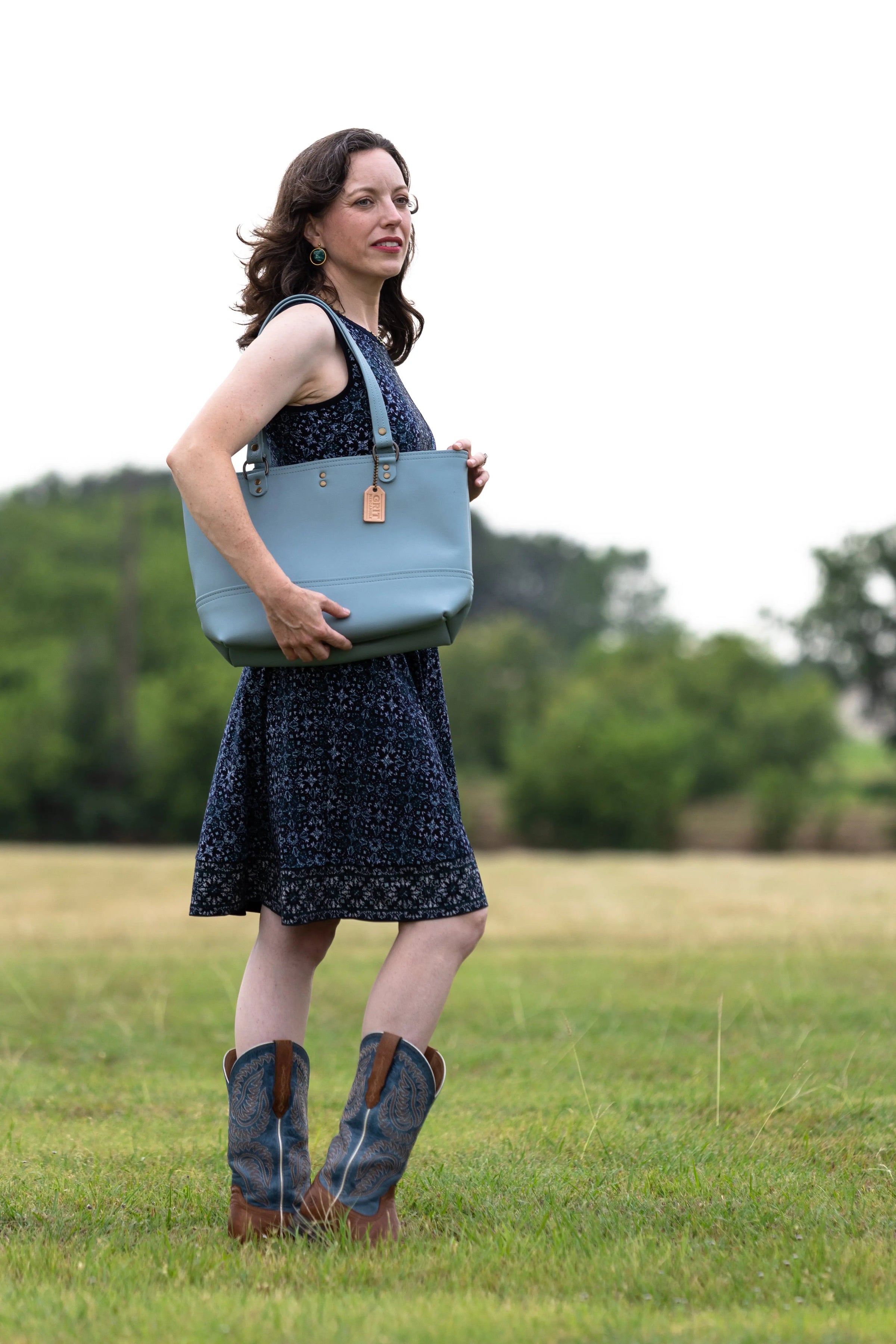 Emma Classic Tote Grit Mercantile