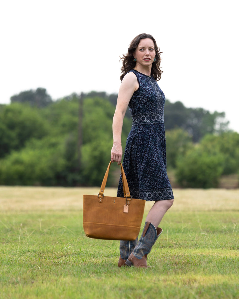 Emma Classic Tote Grit Mercantile