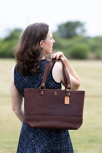Emma Classic Tote Grit Mercantile