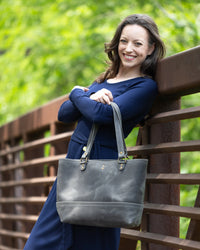Emma Classic Tote Grit Mercantile