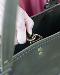 Emma Classic Tote Grit Mercantile