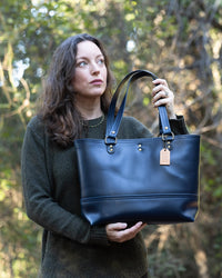 Emma Classic Tote Grit Mercantile