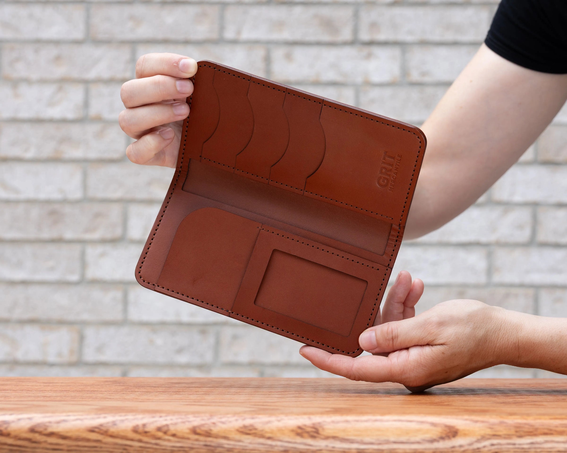 Lewis Long Wallet Grit Mercantile