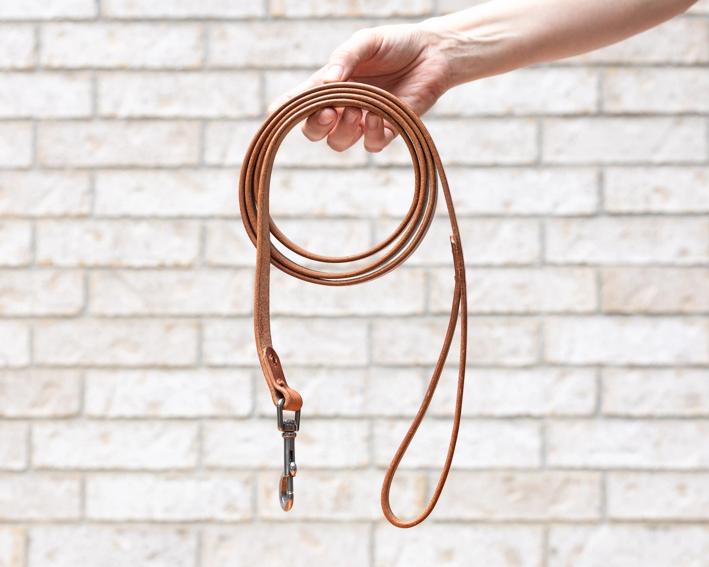 Onus 3/4" Dog Leash - Hermann Oak Russet Harness Grit Mercantile